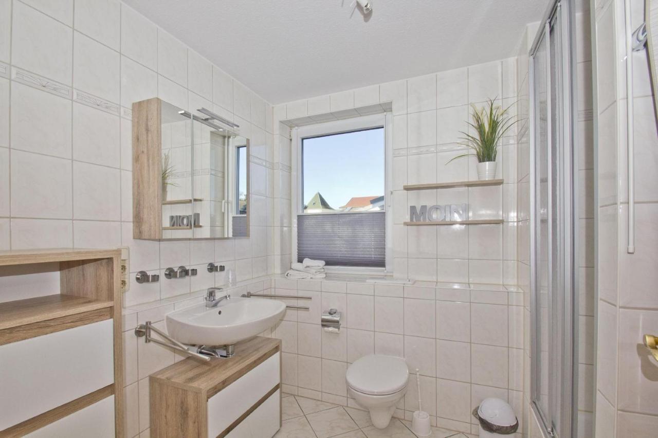 Ferienwohnung Mit Balkon, Gratis Nutzung Vom Ahoi Erlebnisbad Und Sauna In Sellin - Haus Strandeck Fewo 20 Goehren  Esterno foto